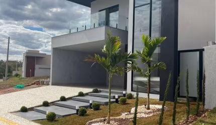 Casa Alto Padrão, 4 Suítes sendo 2 Suítes plenas e 1 Americana, Piscina, Jardim Bolonha Casa em Condomínio com 4 Quarto(s) e 4 banheiro(s) à Venda, 223.14 por R$ 1.580.000 no setor Jardins Bolonha VN2