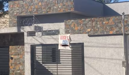 Casa jardim helvécia  Casa de Rua com 3 Quarto(s) e 2 banheiro(s) à Venda, 117.4 por R$ 490.000 no setor Jardim Helvecia AD28738