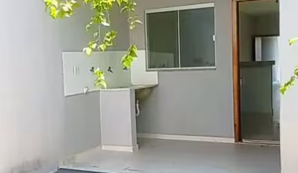 Casas 3 Qts 1 suite Casa de Rua com 3 Quarto(s) e 1 banheiro(s) à Venda, 92 por R$ 365.000 no setor Jardim Rosa do Sul VN28729