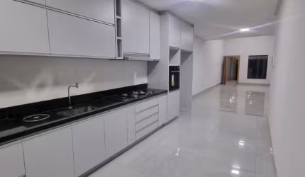 CASA 3 SUITES COM PISCINA NO JARDIM ALTANTICO  Casa de Rua com 3 Quarto(s) e 4 banheiro(s) à Venda, 155 por R$ 750.000 no setor Jardim Atlântico IN28996