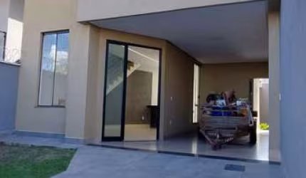 SOBRADO NO RESIDENCIAL MORUMBI DE TRES QUARTOS Casa de Rua com 3 Quarto(s) e 3 banheiro(s) à Venda, 114 por R$ 650.000 no setor Residencial Morumbi IN28797