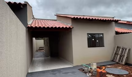 Casa em Goianira pronta para morar no Residencial Francielly Ribeiro Casa de Rua com 2 Quarto(s) e 1 banheiro(s) à Venda, 100 por R$ 185.000 no setor Residencial Francielly Ribeiro IN28798