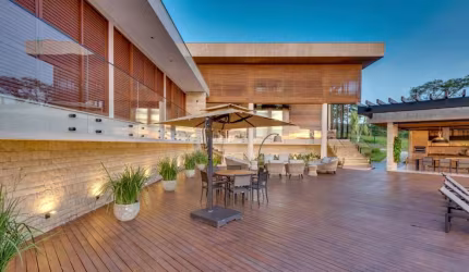 Casa do LAGO em Hidrolândia Casa em Condomínio com 4 Quarto(s) e 5 banheiro(s) à Venda, 600 por R$ 12.000.000 no setor Hidrolandia SL28981