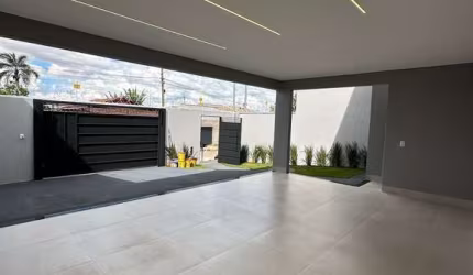 Casa térrea alto padrão no Buriti Sereno – 329m² de terreno, lazer integrado e segurança total Casa de Rua com 3 Quarto(s) e 2 banheiro(s) à Venda, 141 por R$ 650.000 no setor Jardim Buriti Sereno IN2