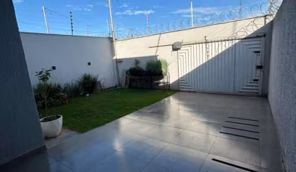 Casa - 3Q - Bairro Cardoso 2 Casa de Rua com 3 Quarto(s) e 3 banheiro(s) à Venda, 233 por R$ 595.000 no setor Cardoso Continuação AD29493
