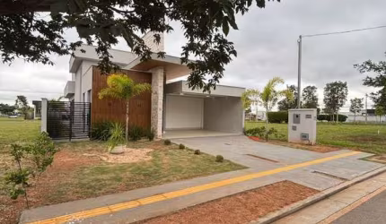 casa térrea 3 suítes - Terras Alpha 1 Casa em Condomínio com 4 Quarto(s) e 4 banheiro(s) à Venda, 180 por R$ 1.190.000 no setor terras alpha 1 AD29860
