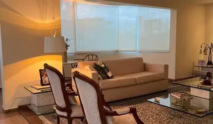 APARTAMENTO 3 QUARTOS  PAÇO DE SEVILHA Apartamento com 4 Quarto(s) e 5 banheiro(s) à Venda, 251 por R$ 1.000.000 no setor Setor Sul AD29736