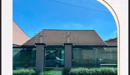 Linda Casa no bairro Xaxim