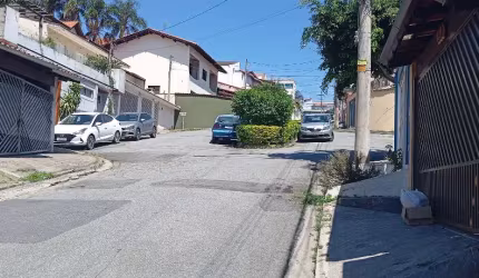Lindo sobrado de 3 dormitórios