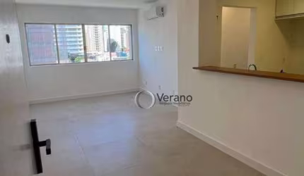 Apartamento com 2 dormitórios à venda, 64 m² por R$ 620.000 - Condomínio Edifício Montreal Cambuí - Campinas/SP