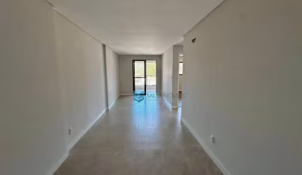 Apartamento com 2 dormitórios à venda, 75 m² por R$ 775.000,00 - Centro - Itajaí/SC