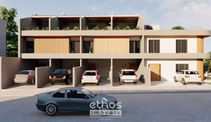 Casa Geminada Triplex em Bom Retiro, Joinville/SC
