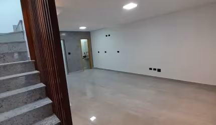 LINDO SOBRADO EM SANTO ANDRÉ, JD. DAS MARAVILHAS