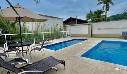 Apartamento com 2 quartos à venda no Itoupava Central, Blumenau  por R$ 239.000