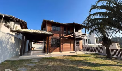 Casa com 3 quartos à venda em Santa Terezinha, Gaspar , 200 m2 por R$ 695.000