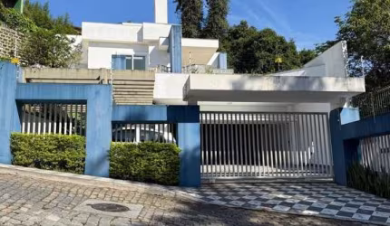 Casa com 3 quartos à venda no Centro, Blumenau , 636 m2 por R$ 2.250.000