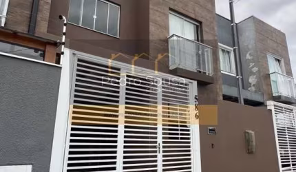Sobrado para Venda em Balneário Camboriú, Jardim Parque Bandeirantes, 3 dormitórios, 1 suíte, 3 banheiros, 1 vaga