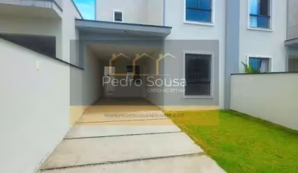 Sobrado para Venda em Balneário Camboriú, Nova Esperança, 3 dormitórios, 1 suíte, 3 banheiros, 2 vagas
