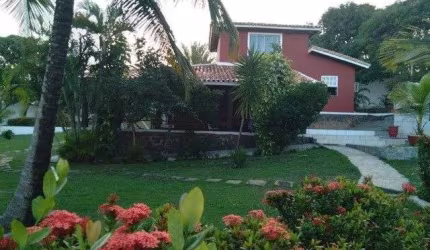 Casa com 3 dormitórios à venda, 248 m² por R$ 1.100.000,00 - Camaçari - Camaçari/BA