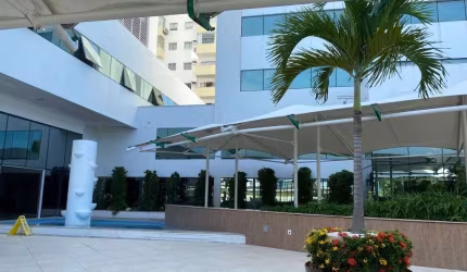 Sala, 105 m² - venda por R$ 900.000,00 ou aluguel por R$ 9.650,00/mês - Estrada Do Coco - Lauro de Freitas/BA