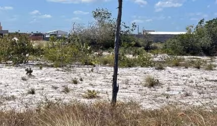 Terreno à venda, 1230 m² por R$ 380.000,00 - Arembepe - Camaçari/BA