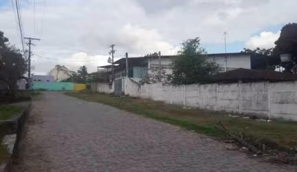 Galpão - venda por R$ 700.000,00 ou aluguel por R$ 8.333,33/mês - Parque de Dias Davila - Dias d'Ávila/BA