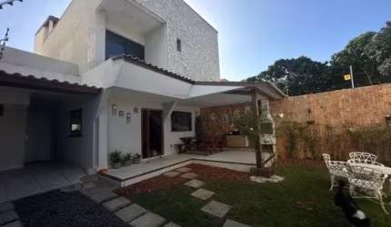 Casa com 4 dormitórios à venda, 300 m² por R$ 900.000,00 - Pituaçu - Salvador/BA