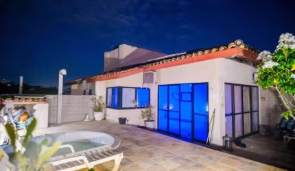 Apartamento com 3 dormitórios para alugar, 230 m² por R$ 3.213,00/mês - Parque Jockey Clube - Lauro de Freitas/BA