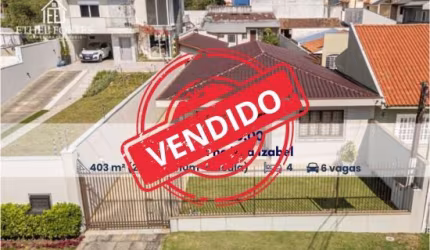 Casa Térrea com Quintal Amplo à Venda no Vila Izabel - 293m², 4 Quartos, 6 Vagas e Edícula