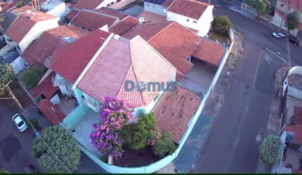 Excelente Oportunidade: Sobrado Zona Leste