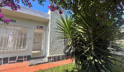 Casa Comercial no Jardim Botânico