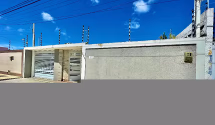 VENDO LINDA CASA EM NOVA PARNAMIRIM - PRÓXIMO AO CEI