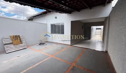Casa à venda no bairro Mansões Paraíso - Aparecida de Goiânia/GO