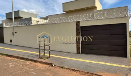 Casa 3 Quartos Sendo 1 Suite em Moinho dos Ventos, Goiânia/GO