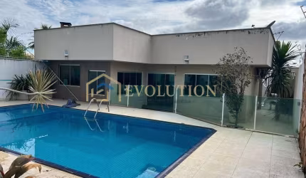 Casa Alto Padrão 3 Quartos Sendo 1 suite em Jardim Planalto, Goiânia/GO