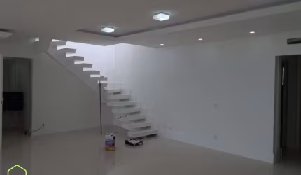 Apartamento Cobertura Duplex com 4 Quartos Suites no pecado