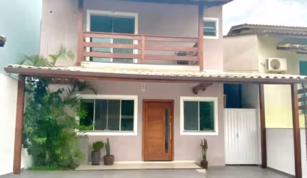 Casa em condomínio na Granja dos Cavaleiros com 3 quartos sendo 1 Suite, Macaé/RJ