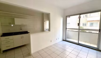 Apartamento / Piazza di Roma / Jamaica