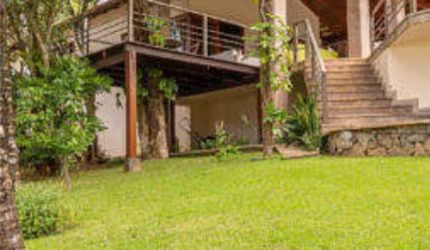 Casa Duplex no Condomínio Aldeia da Praia na Praia do Morro, 720m2 Área Construída - R$ 7.150.000,00