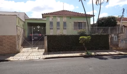 Oportunidade Única! Casa Aconchegante com Excelente Localização e Preço Imbatível!