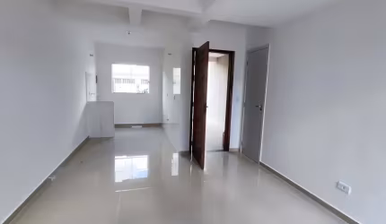 Casa com  3 Quartos à venda, 70m²