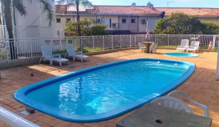 Casa de Dois Dormitórios em Condomínio Fechado, no Bairro Canudos - Novo Hamburgo - RS.