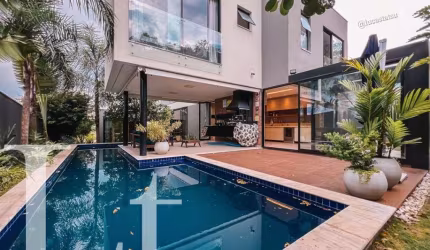 Casa com 4 dormitórios à venda, 300 m² por R$ 3.490.000,00 - Urbanova - São José dos Campos/SP