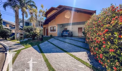 Casa com 3 dormitórios à venda, 289 m² por R$ 1.950.000,00 - Urbanova - São José dos Campos/SP