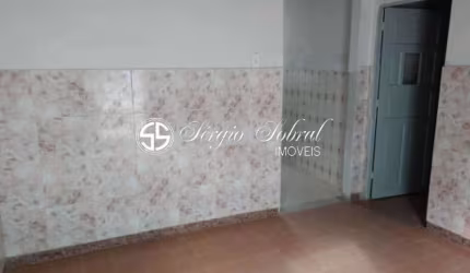 Casa com 1 quarto para alugar na Rua Marina, Bento Ribeiro, Rio de Janeiro, 28 m2 por R$ 462