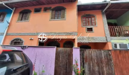 Casa em condomínio fechado com 3 quartos à venda na Rua Ararapira, Bento Ribeiro, Rio de Janeiro, 98 m2 por R$ 350.000