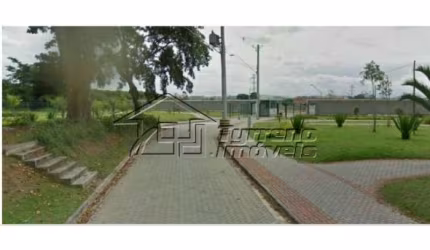 Maravilhoso terreno plano em condomínio fechado de alto padrão - Ref. Jardim Esplanada
