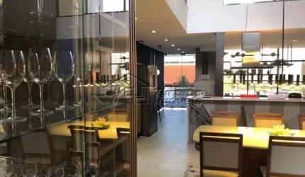 Casa em condomínio com Vista