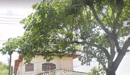 Amplo sobrado na Vila Maria