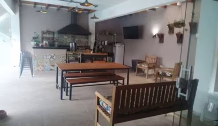 Belíssima casa em Condomínio Fechado em Jacareí